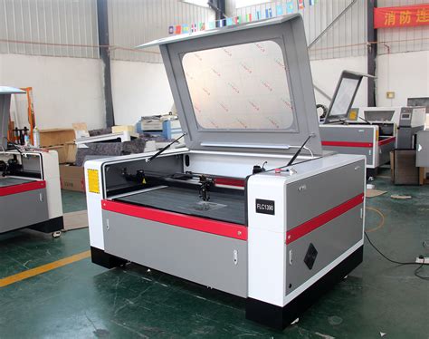 China CO2 Laser Cutting Machine Suppliers 